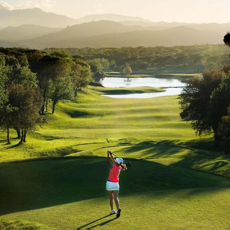 ホテル Mas Oms Montnegre エクステリア 写真